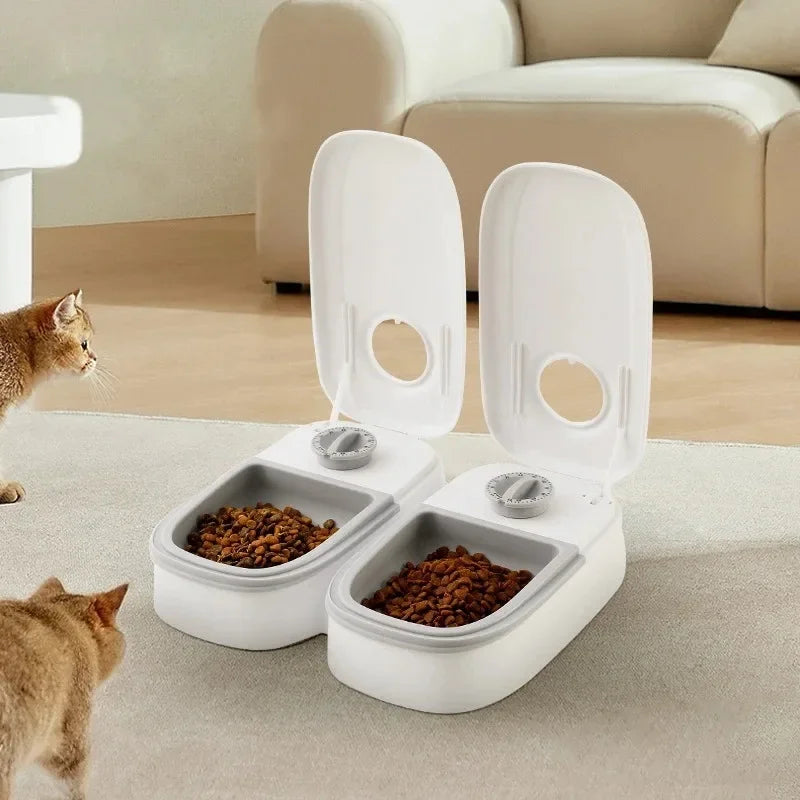 Automatic Pet Feeder for Cats and Dogs with Timer BPA-Free Disposable Feeding Bowl for Dry and Wet Food